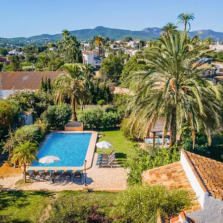 Villa Sortetes By *