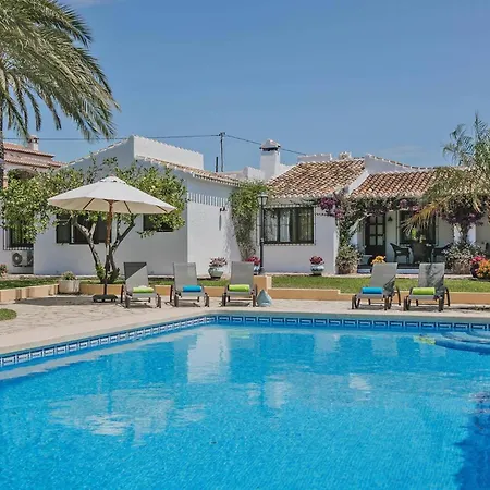 Villa Sortetes By Javea